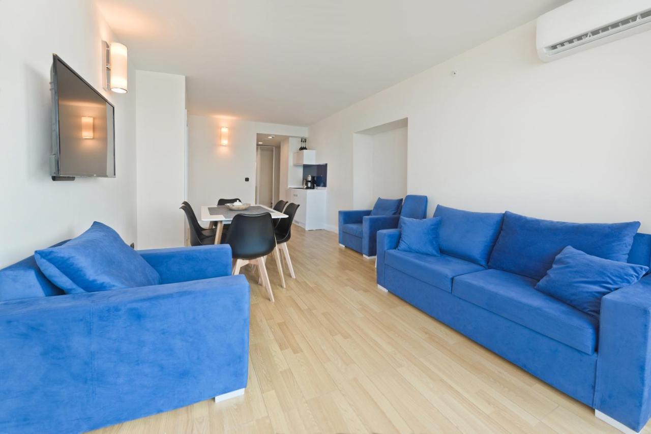 Orbi City Aparthotel 巴统 外观 照片