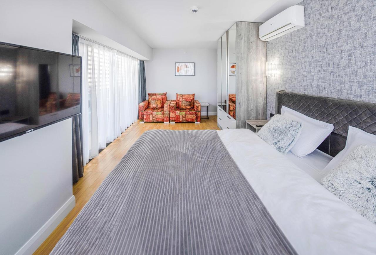 Orbi City Aparthotel 巴统 外观 照片
