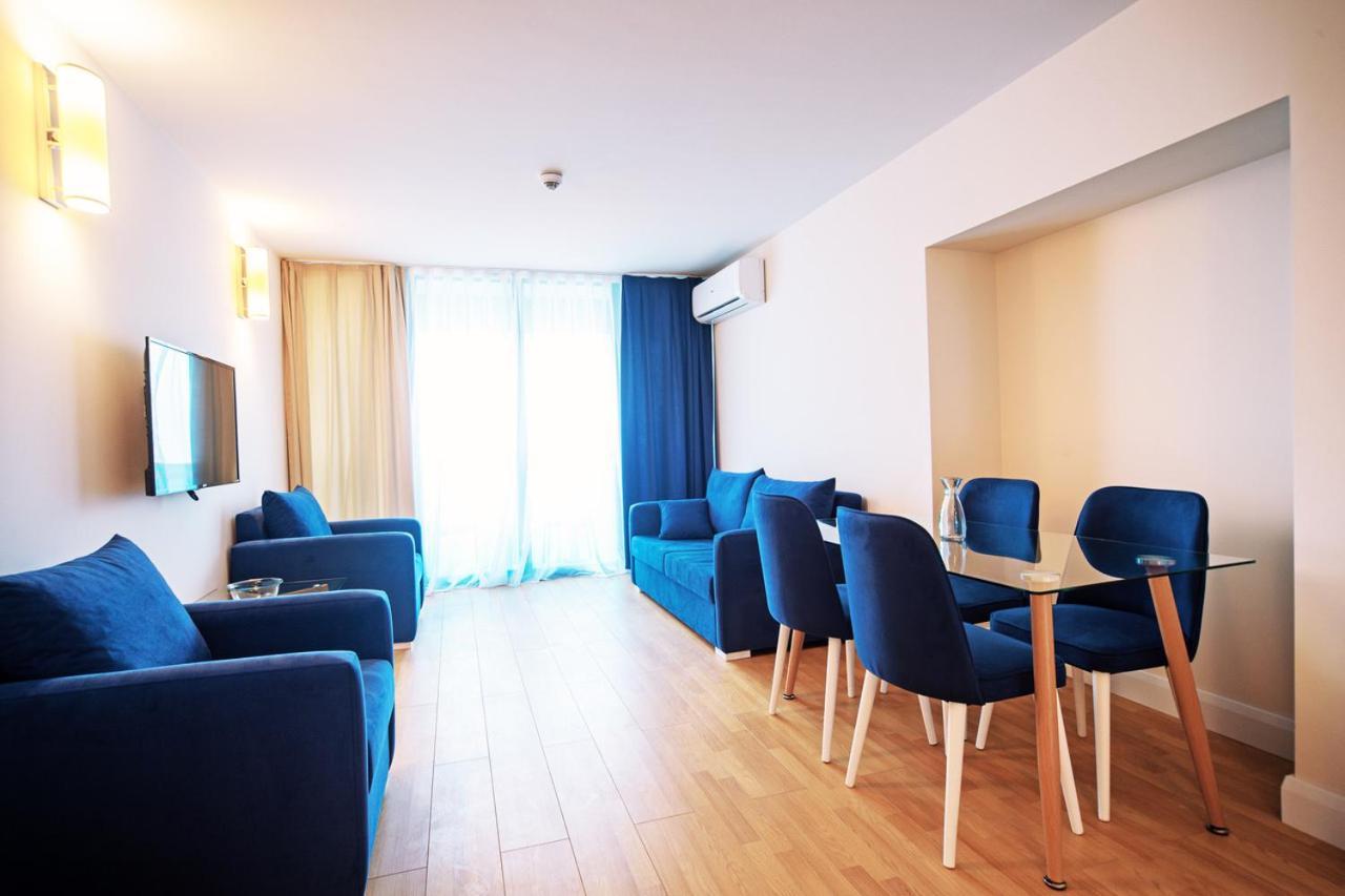 Orbi City Aparthotel 巴统 外观 照片